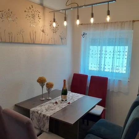 Apartment Roza Dramalj