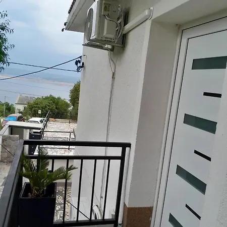 Roza Apartment