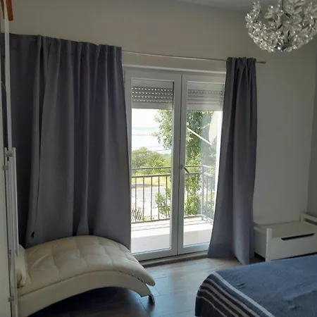 Roza Apartman